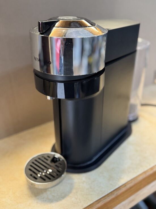 Nespresso Other - Nespresso Vertuo Next Deluxe Coffee & Espresso Machine Chrome ENV120C Works